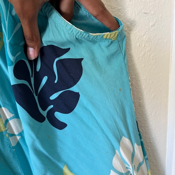 One Papaya Aloha Tank Blouse - Picture 5 of 5